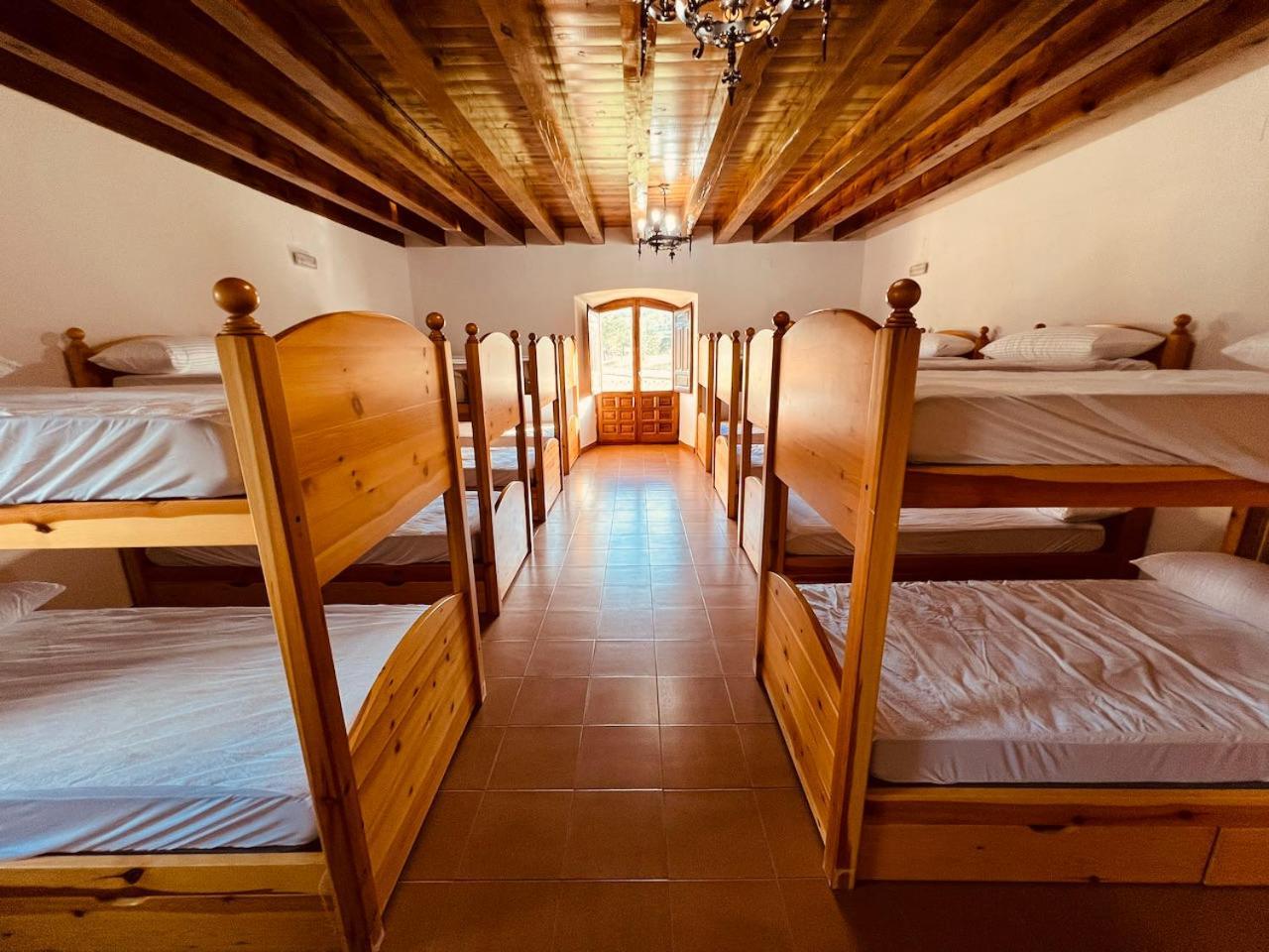 Albergue Pinares - La Casona De Revenga Regumiel de la Sierra Exterior foto