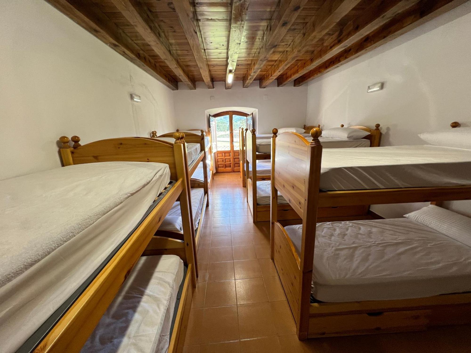 Albergue Pinares - La Casona De Revenga Regumiel de la Sierra Exterior foto